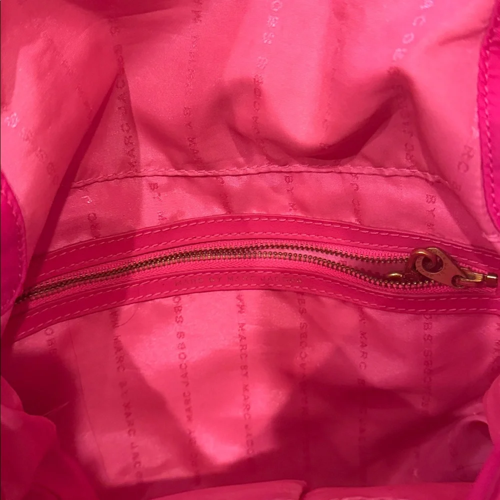 Marc Jacob’s pink vinyl bag - Picture 6 of 6
